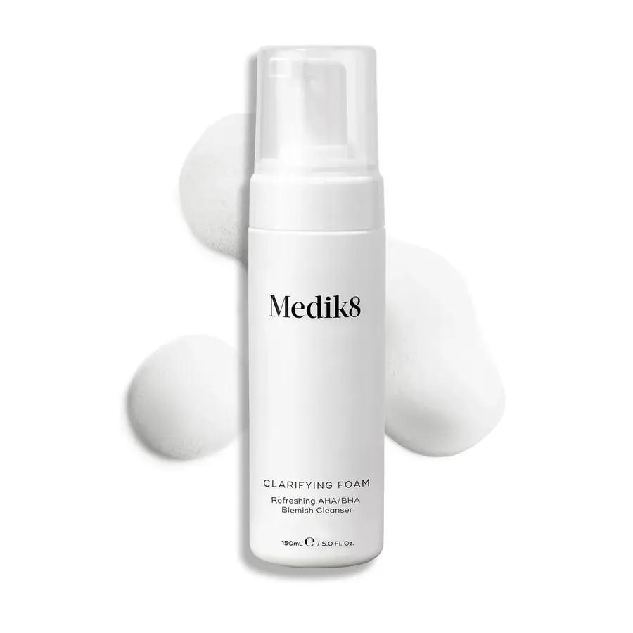 Medik8 Clarifying Foam Limpiador Exfoliante AHA BHA